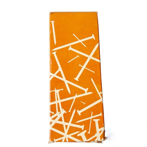 Avon Hammer Decanter Bottle Wild Country Aftershave 2.5 Ounces Brown On the Mark - Picture 3 of 4